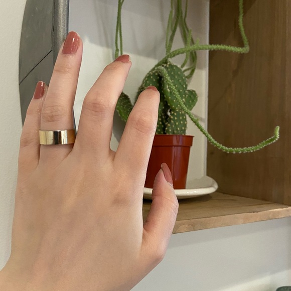 Ring - Picture 2 of 2